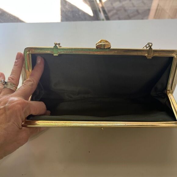 Women's Vintage 60s Gold Evening Bag Kiss Lock Purse - Picture 6 of 6